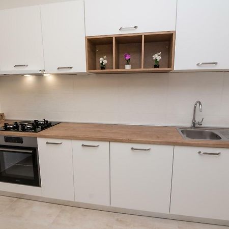 Apartment Bambi Mali Lošinj Dış mekan fotoğraf